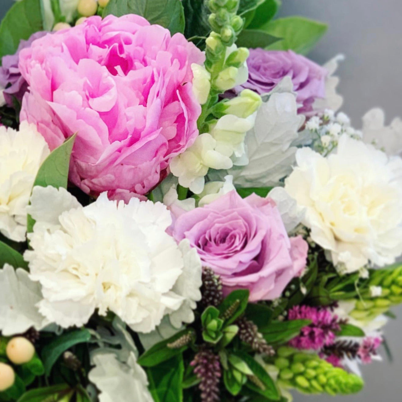 BB0008 - When peonies are in season