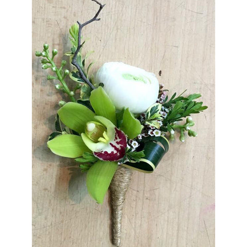 SW0020 - Cymbidium and ranunculus