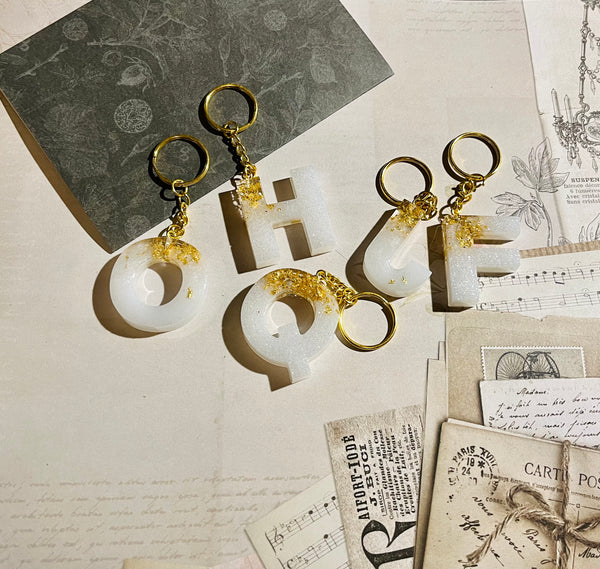 RES0804 - White Keyring Set